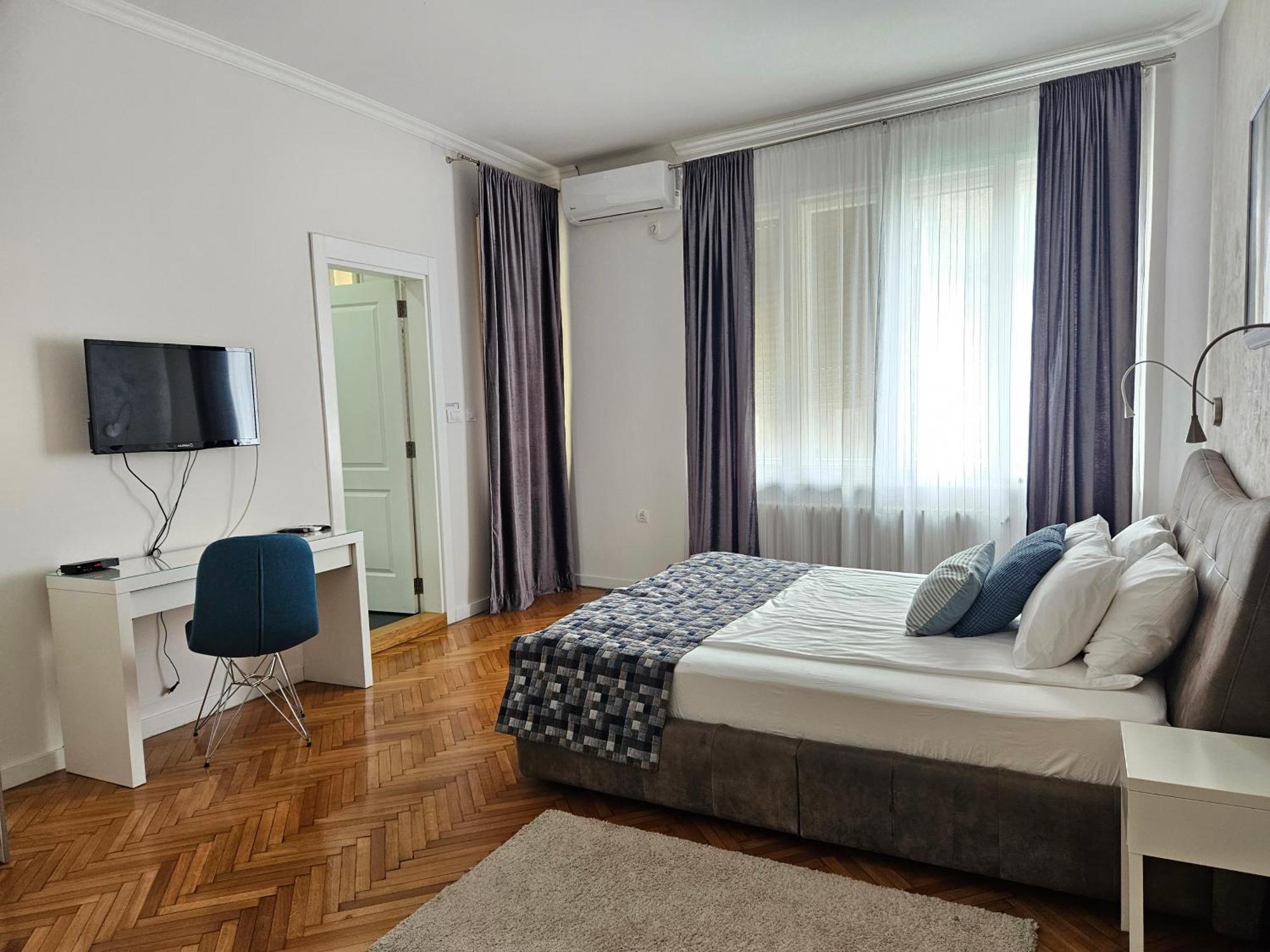 Urban Downtown Apartment Belgrado Esterno foto